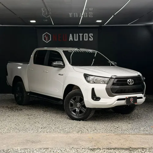 TOYOTA HILUX EURO IV DIESEL 4X4 2021