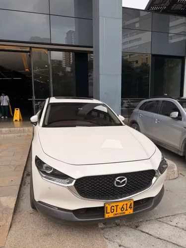 Mazda CX30 grand touring híbrida 2023