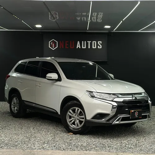 MITSUBISHI OUTLANDER KAITEKI 4X4 2022