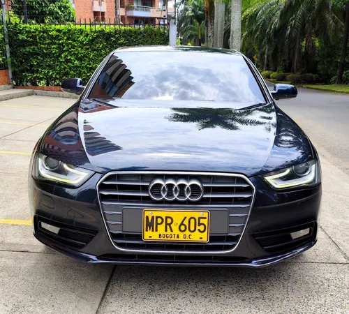 Audi A4 1.8t versión Luxury 