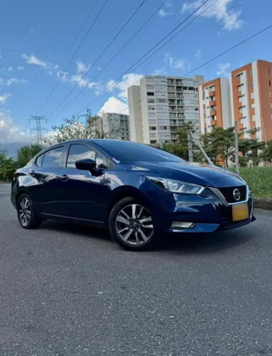 Nissan Versa Advance 2022
