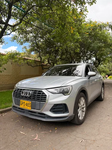Audi Q3 35 TFSI ambition.