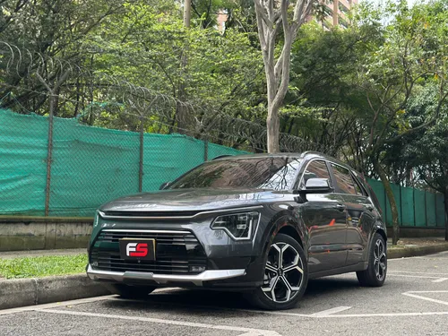 KIA NIRO ZENITH HÍBRIDA 2025