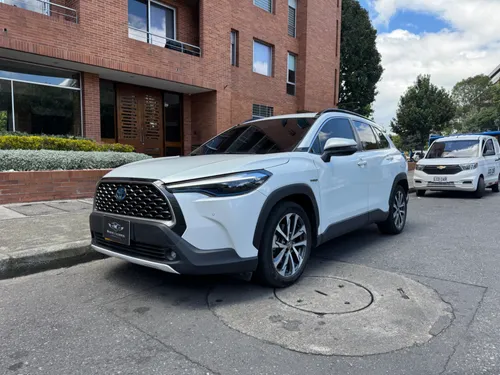 Toyota Corolla cross seg híbrida blindaje 2 