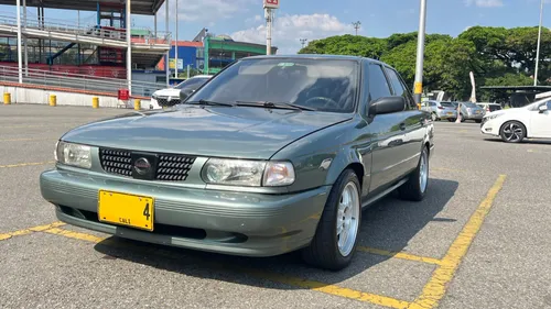 Nissan sentra B13 