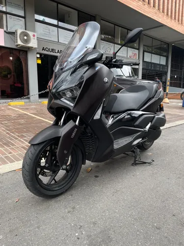 Yamaha Xmax 300 2026