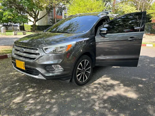 Ford Escape Titanium 2017 