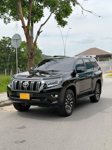 TOYOTA PRADO TXL 