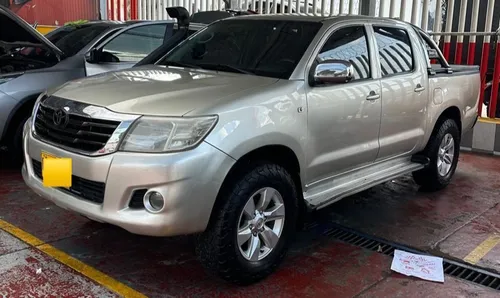 Toyota Hilux 2.5 2012