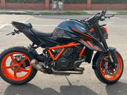 KTM 1290 superduke R 