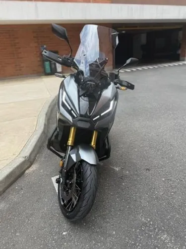 Honda X-ADV750  745cc