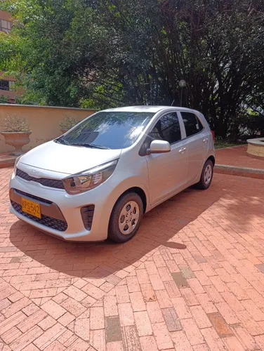 Kia picanto vibrant AT 2022