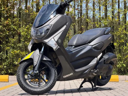 YAMAHA N-MAX -2022-