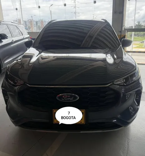 VENDO FORD ESCAPE ST LINE 2.5 HIBRIDA 4X2