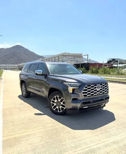 Toyota sequoia 1794 2026