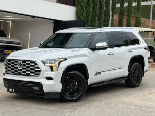 Toyota SEQUOIA Edicion 1794 paquete trd hibrida iforce max 2026