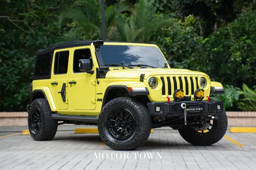 JEEP WRANGLER UNLIMITED SAHARA 2023 