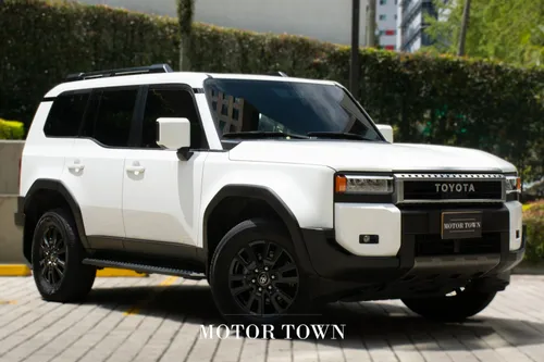 TOYOTA Prado TXL Gasolina 2025