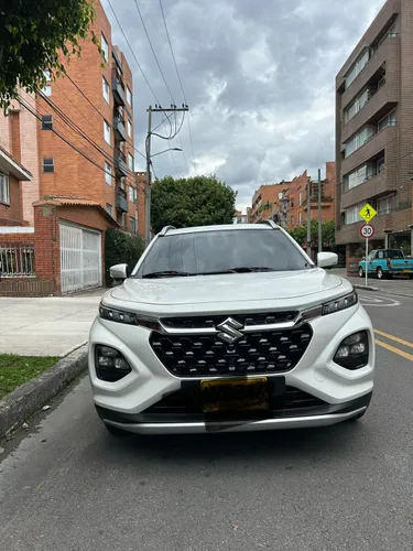 SUZUKI FRONX BLANCA