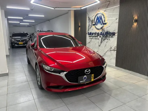 Mazda 3 Touring Híbrido 2024