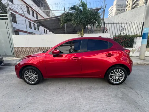 Mazda 2 Grand Touring LX 2022 - Único Dueno - Documentos al día