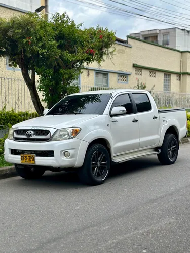 Toyota Hilux 4x2 Diesel 2011