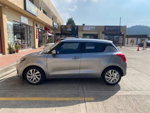 Suzuki híbrido 2023