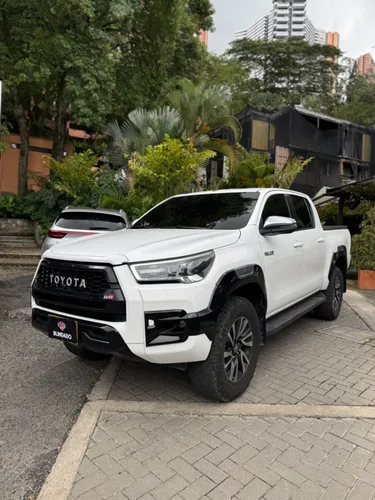 Toyota hilux srv 2.8 diesel 2018 blindado