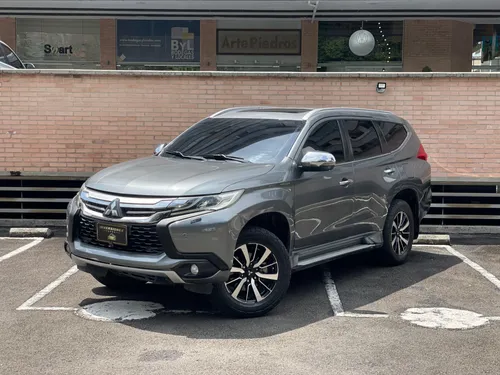 MITSUBISHI MONTERO SPORT 2020 B2