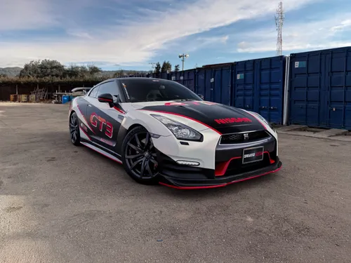 Nissan GT-R R35 Black Edition 2011