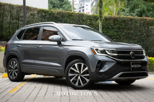 VOLKSWAGEN TAOS HIGHLINE SE AT 2024