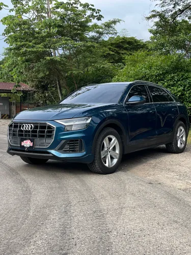 AUDI Q8 PROGRESSIVE 