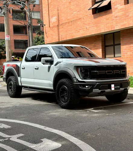 FORD F-150 RAPTOR 2023