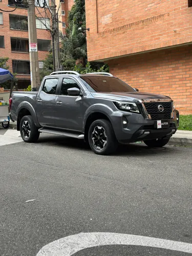 NISSAN FRONTIER LE 4X4 DIESEL 