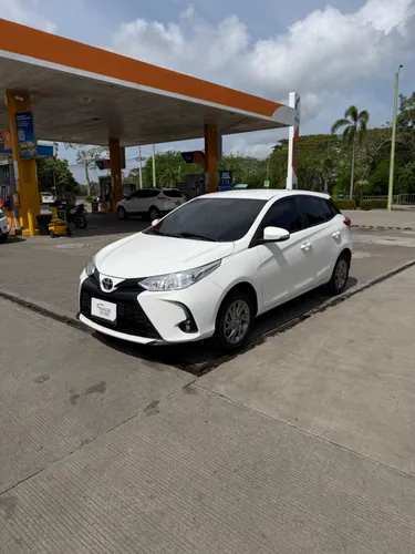 Toyota Yaris 1.5cc XS 2023
