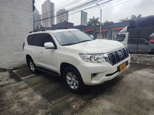 TOYOTA TXL 2.8 DIESEL  4X4 2024