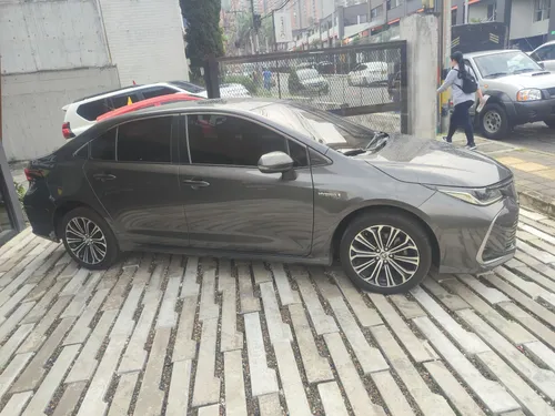 Toyota Corolla híbrido 2022