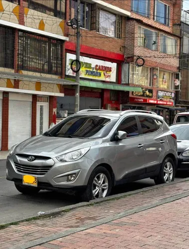 Vendo Hyundai Tucson Diesel Mecanica 2013