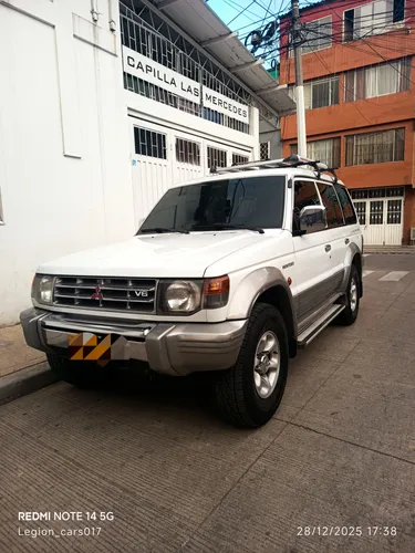 MONTERO MITSUBISHI V6 PAJERO