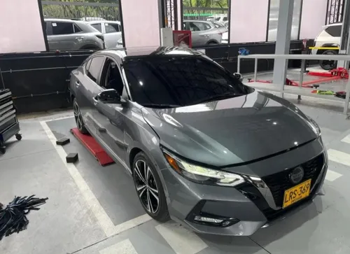 Nissan Sentra B18 Sr 2023