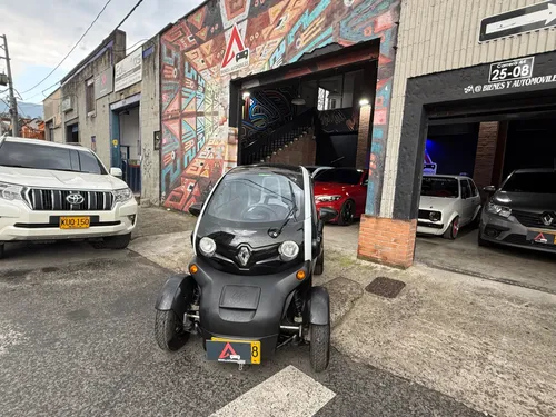 Renault twizy 