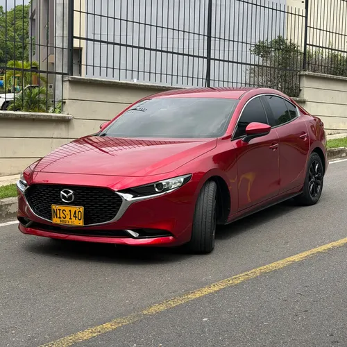 Mazda 3 Touring Hibrido 2024