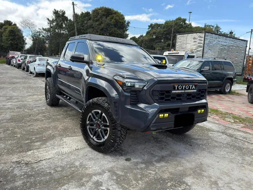 Toyota Tacoma TRD Sport 2025 Muchos Extras