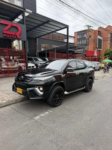 Toyota Fortuner SRV 2.8 diesel 