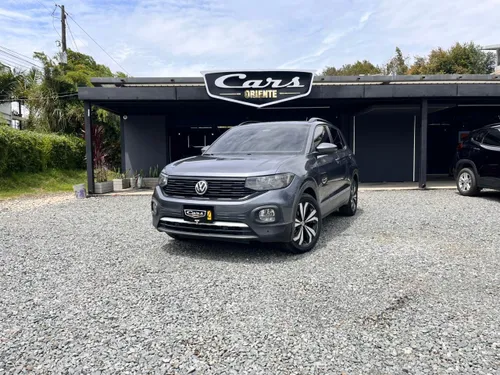  VOLKSWAGEN T-CROSS TRENDLINE  2021  Full Equipo Potencia y Confort Premium 