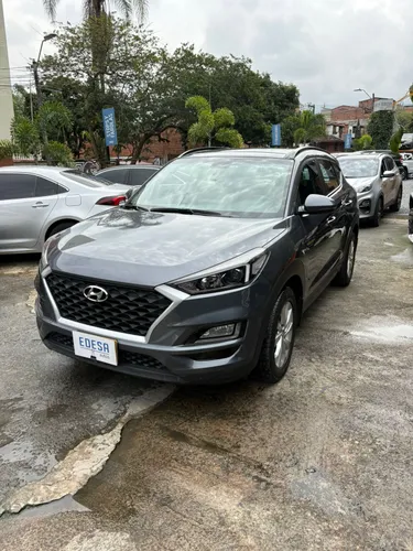 HYUNDAI TUCSON PREMIUM
