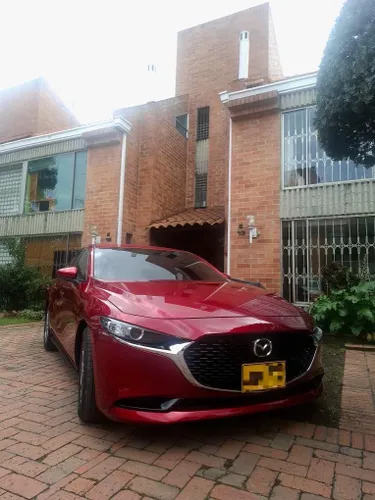 Mazda 3 Touring Híbrido 