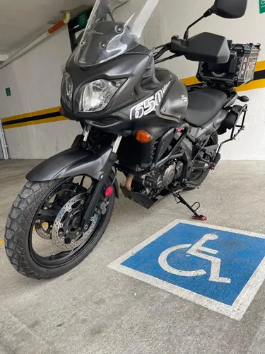 Suzuki V-strom 650 ABS Modelo 2016