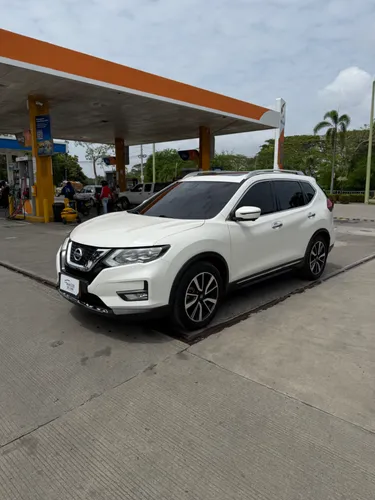 Nissan X-Trail 2.5cc 4WD 2018