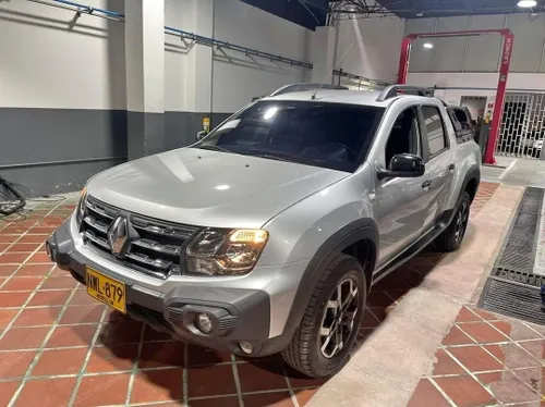 Renault Duster Oroch intens 2025